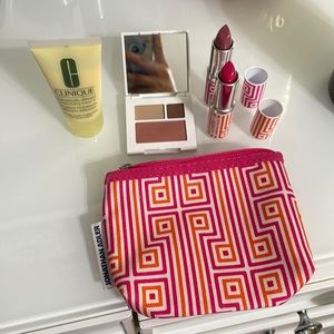 Clinique + Jonathan Adler bundle